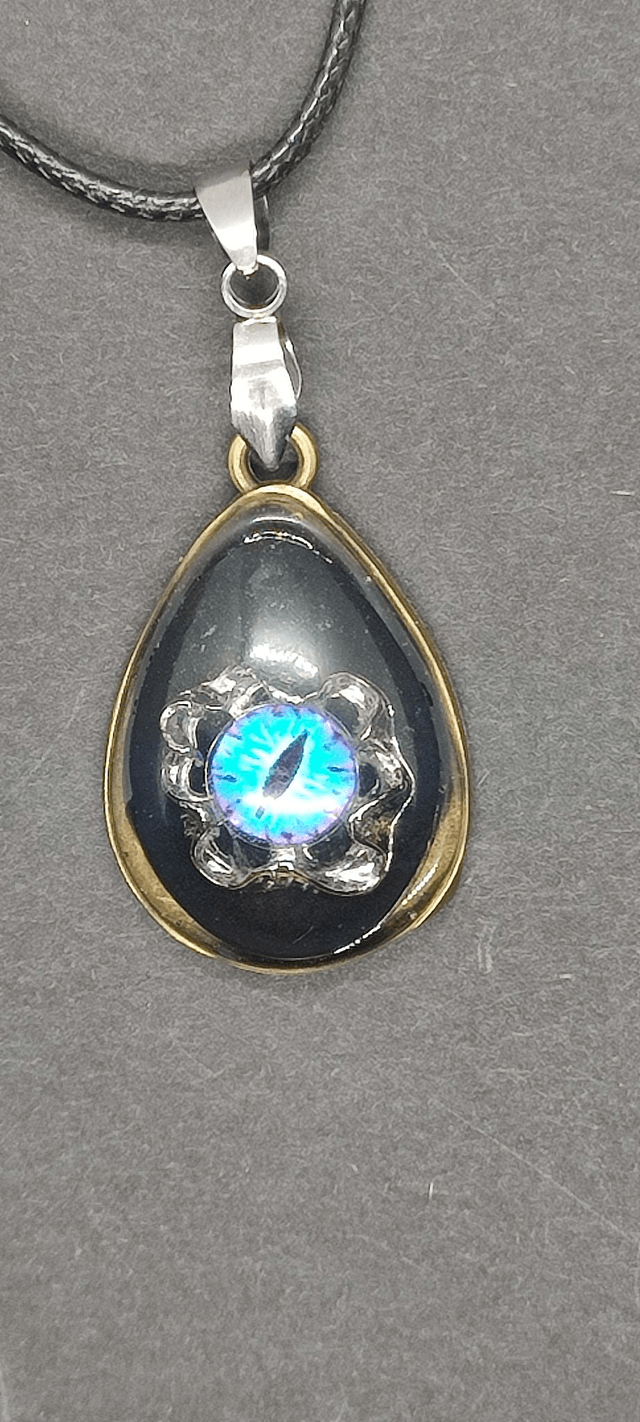 collier ovale